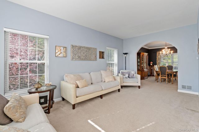 3403 Red Coat Drive, New Windsor, NY 12553