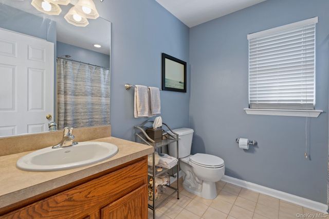 3403 Red Coat Drive, New Windsor, NY 12553