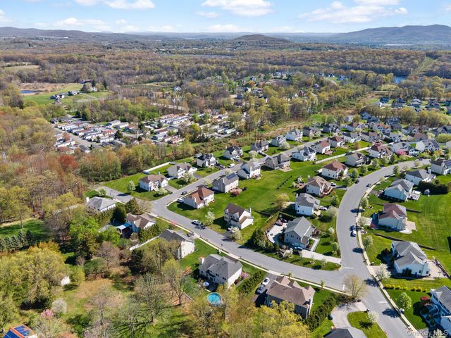 3403 Red Coat Drive, New Windsor, NY 12553