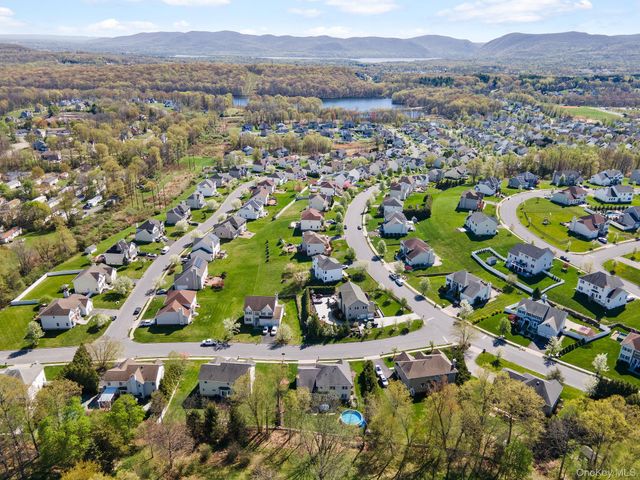 3403 Red Coat Drive, New Windsor, NY 12553