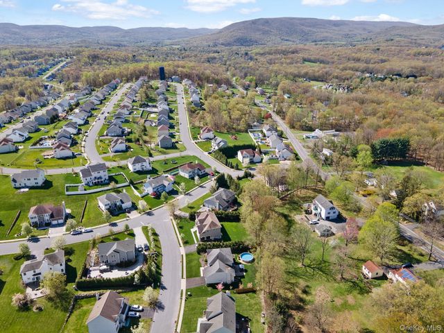 3403 Red Coat Drive, New Windsor, NY 12553