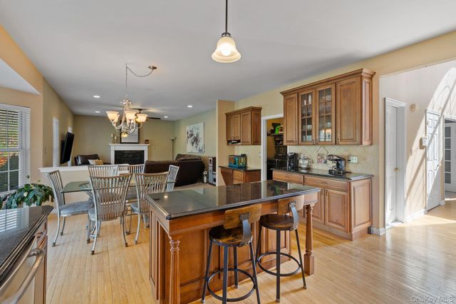 3403 Red Coat Drive, New Windsor, NY 12553