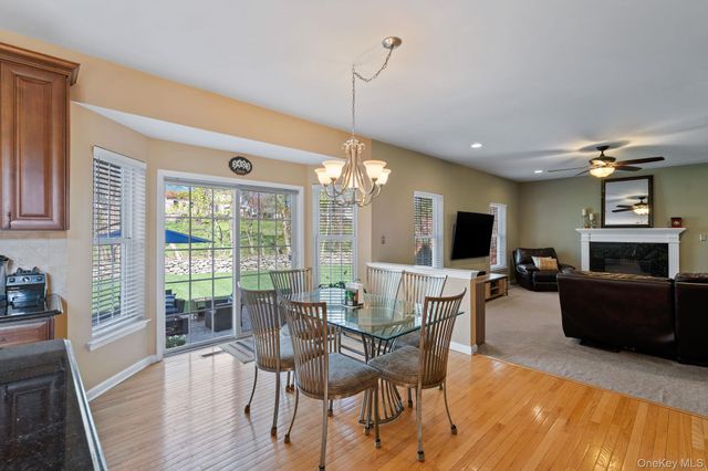 3403 Red Coat Drive, New Windsor, NY 12553