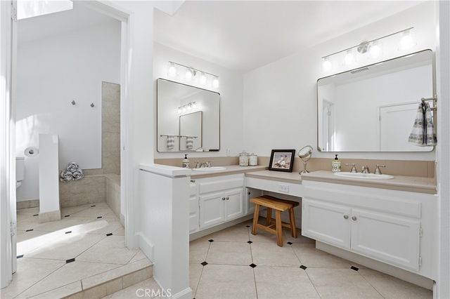 106 Avenida Mesita, San Clemente, CA 92673