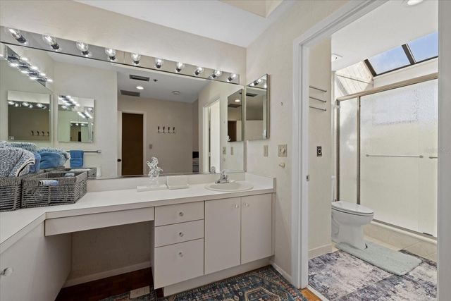 1928 HARBOURSIDE DRIVE 1402, Longboat Key, FL 34228