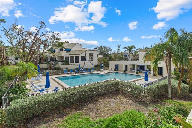 1928 HARBOURSIDE DRIVE 1402, Longboat Key, FL 34228