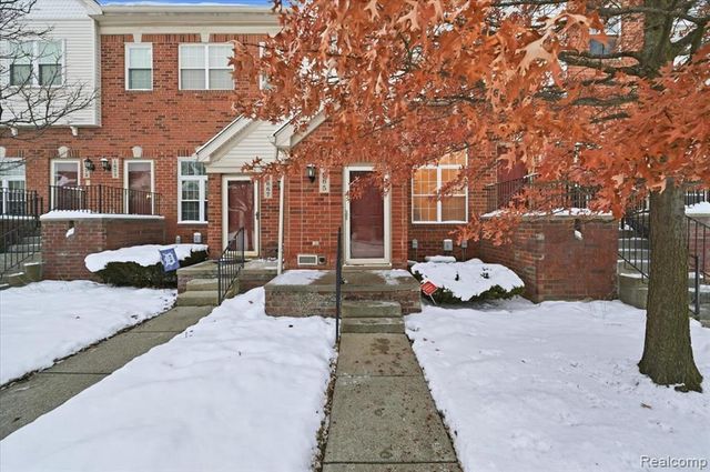 1665 Campau Farms Circle, Detroit, MI 48207