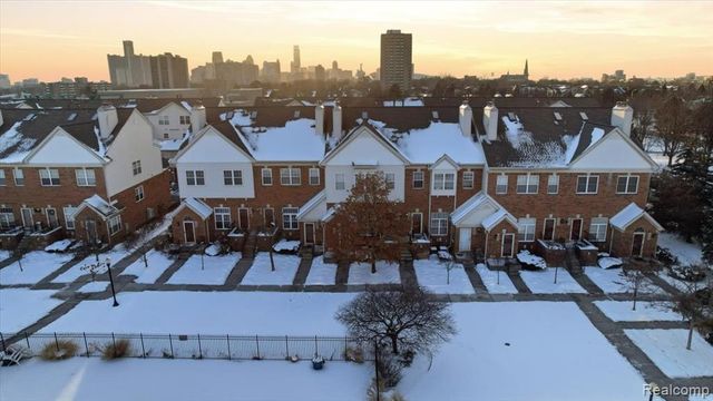 1665 Campau Farms Circle, Detroit, MI 48207