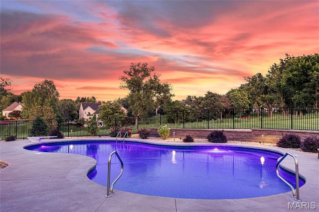 32 Rathfarnum Lane, Weldon Spring, MO 63304