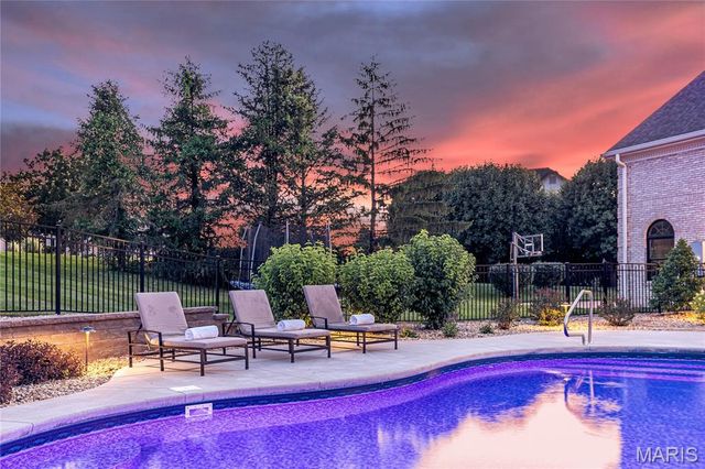 32 Rathfarnum Lane, Weldon Spring, MO 63304