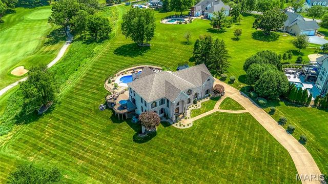32 Rathfarnum Lane, Weldon Spring, MO 63304