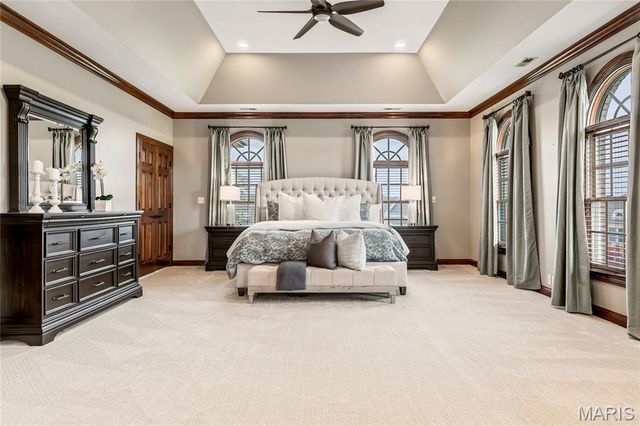 32 Rathfarnum Lane, Weldon Spring, MO 63304