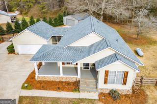 2 Pine Hill Drive, Ranburne, AL 36273