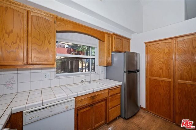 267 Davos Court, Crestline, CA 92325