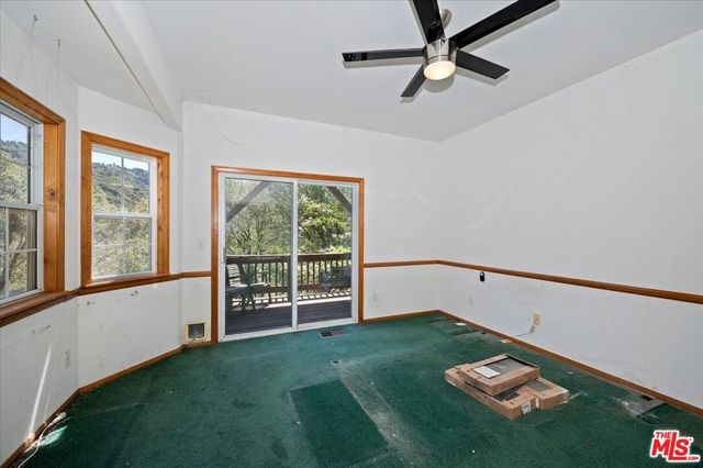 267 Davos Court, Crestline, CA 92325