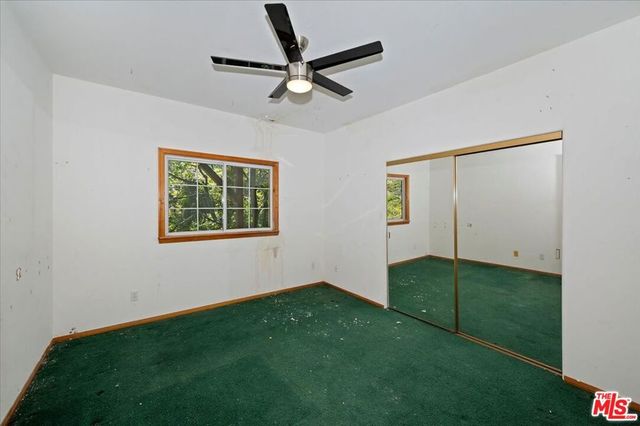 267 Davos Court, Crestline, CA 92325