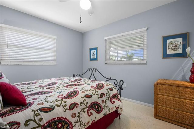 524 S Neponsit DR, Venice, FL 34293