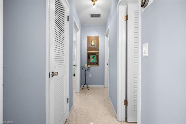 524 S Neponsit DR, Venice, FL 34293