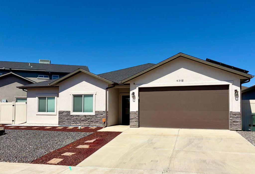 430 Donogal Drive B, Grand Junction, CO 81504
