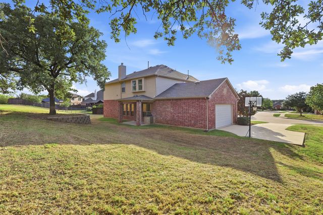 2710 Navajo Road, Corinth, TX 76210