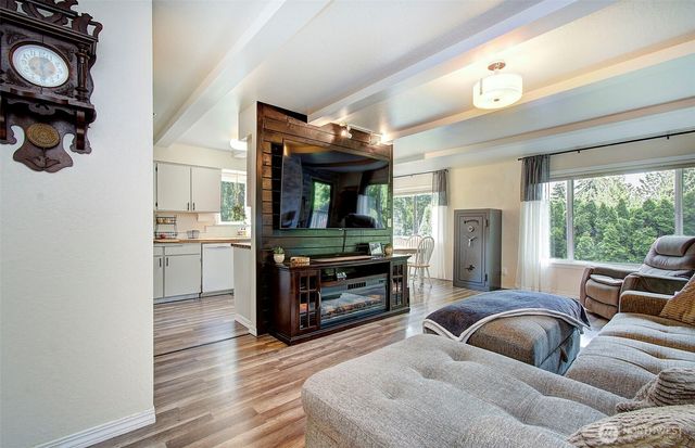 153 Monticello Drive, Longview, WA 98632