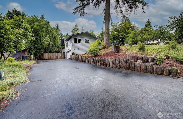 153 Monticello Drive, Longview, WA 98632