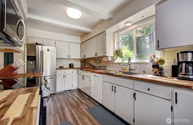 153 Monticello Drive, Longview, WA 98632