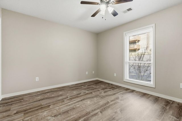 197 Port Drive 3, Kimberling City, MO 65686