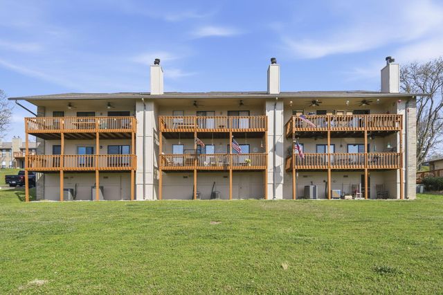 197 Port Drive 3, Kimberling City, MO 65686