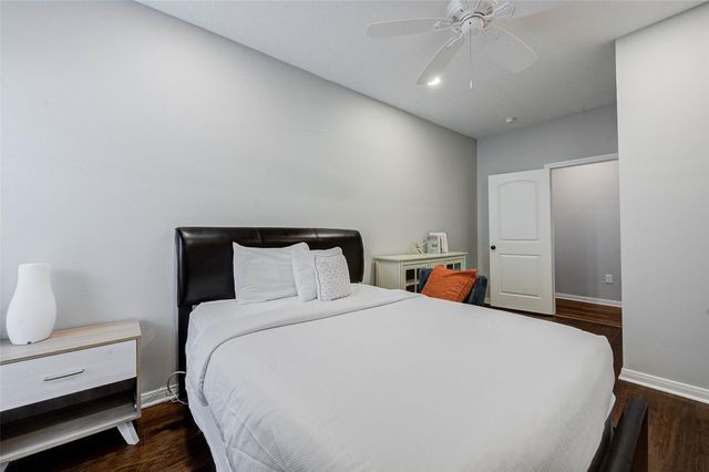 921 Kern Street, Houston, TX 77009