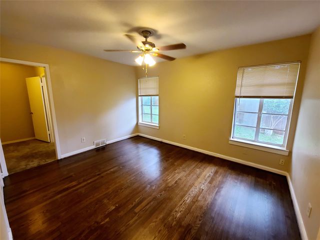 9867 Carnegie Place, Dallas, TX 75228