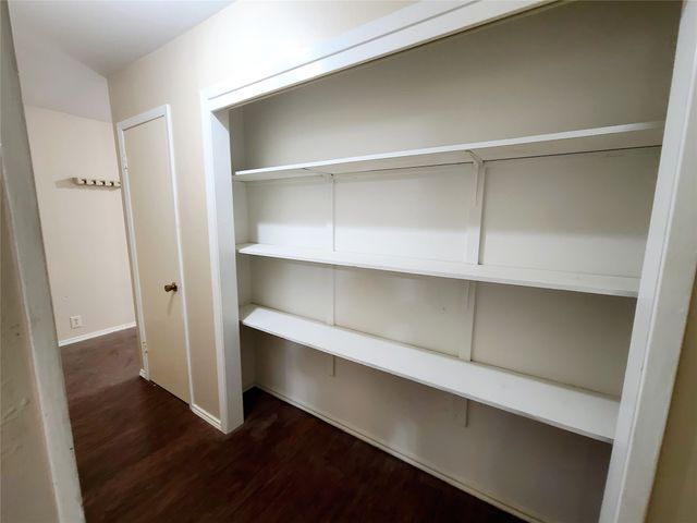 9867 Carnegie Place, Dallas, TX 75228