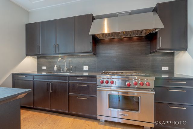 118 E Erie Street 15A, Chicago, IL 60611