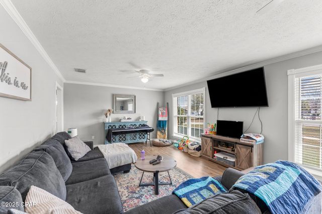 1018 S Kimbrel Avenue, Panama City, FL 32404