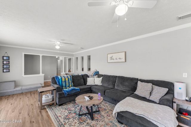 1018 S Kimbrel Avenue, Panama City, FL 32404