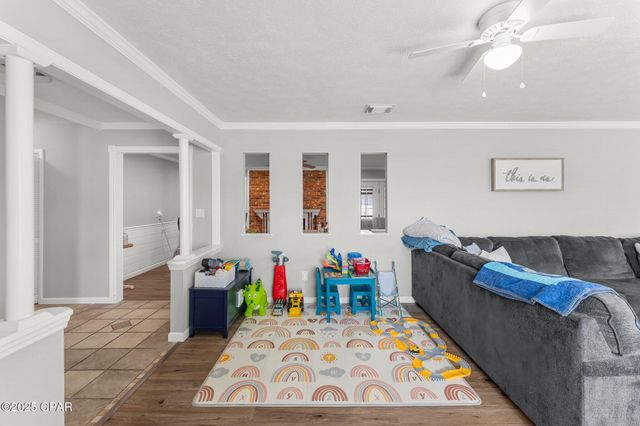 1018 S Kimbrel Avenue, Panama City, FL 32404