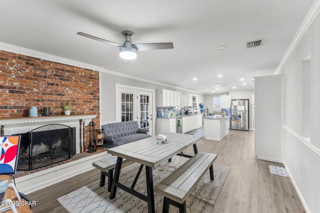 1018 S Kimbrel Avenue, Panama City, FL 32404