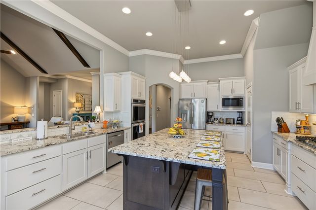 1474 Asbury Lane, Tontitown, AR 72762