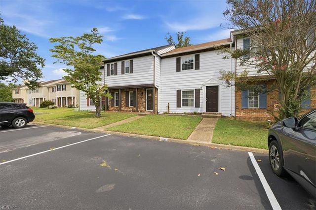 918 Seabreeze CT, Chesapeake, VA 23320
