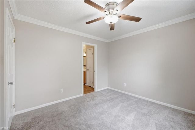 918 Seabreeze CT, Chesapeake, VA 23320