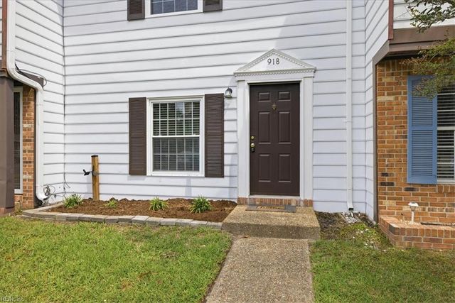 918 Seabreeze CT, Chesapeake, VA 23320