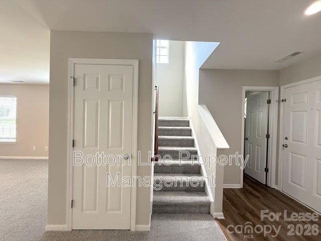 4133 Robinwood Drive, Charlotte, NC 28212