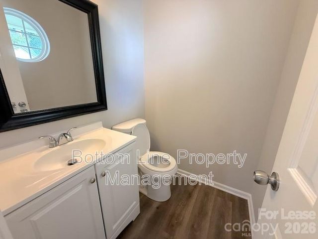 4133 Robinwood Drive, Charlotte, NC 28212
