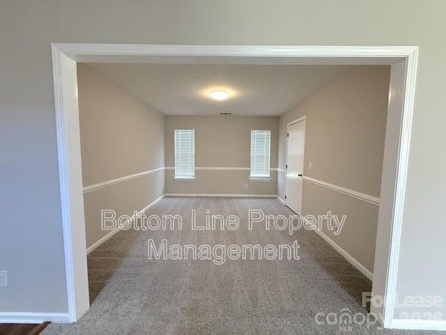 4133 Robinwood Drive, Charlotte, NC 28212