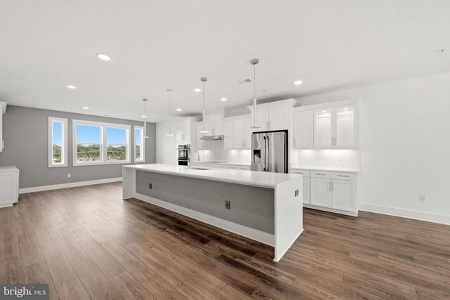 44824 TIVERTON SQ, Ashburn, VA 20147