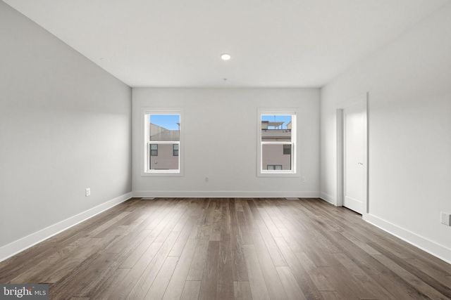 44824 TIVERTON SQ, Ashburn, VA 20147