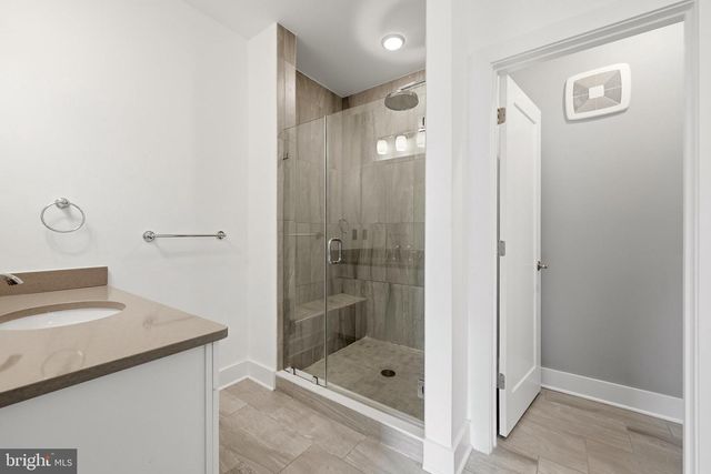 44824 TIVERTON SQ, Ashburn, VA 20147