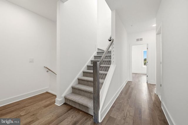 44824 TIVERTON SQ, Ashburn, VA 20147