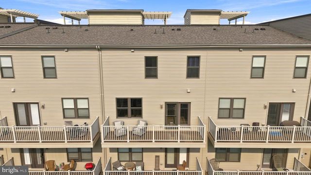 44824 TIVERTON SQ, Ashburn, VA 20147