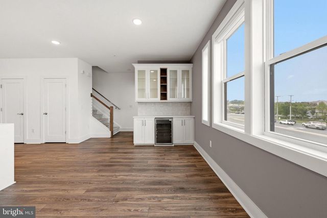44824 TIVERTON SQ, Ashburn, VA 20147